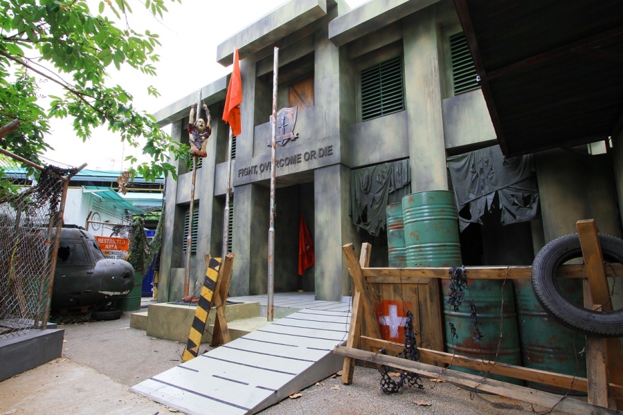 UniversalStudios-Sinagpore-halloween-festivedecoration-venuedecoration-constractor